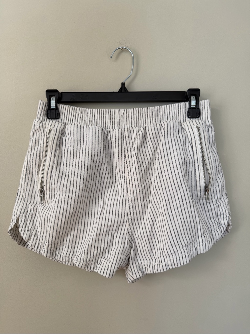Forever 21 White Striped Shorts